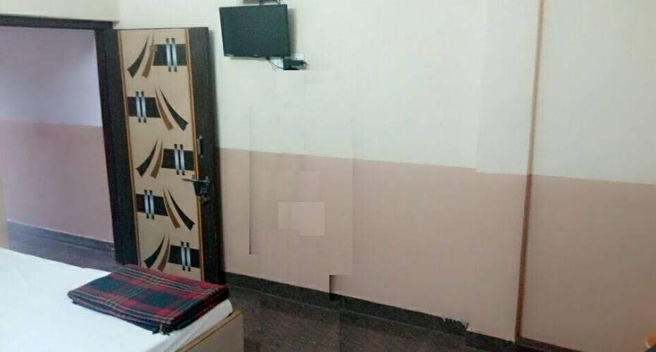 Hotel Neel Gagan, Varanasi 5